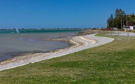 Image of Scott Park looking across the estuary