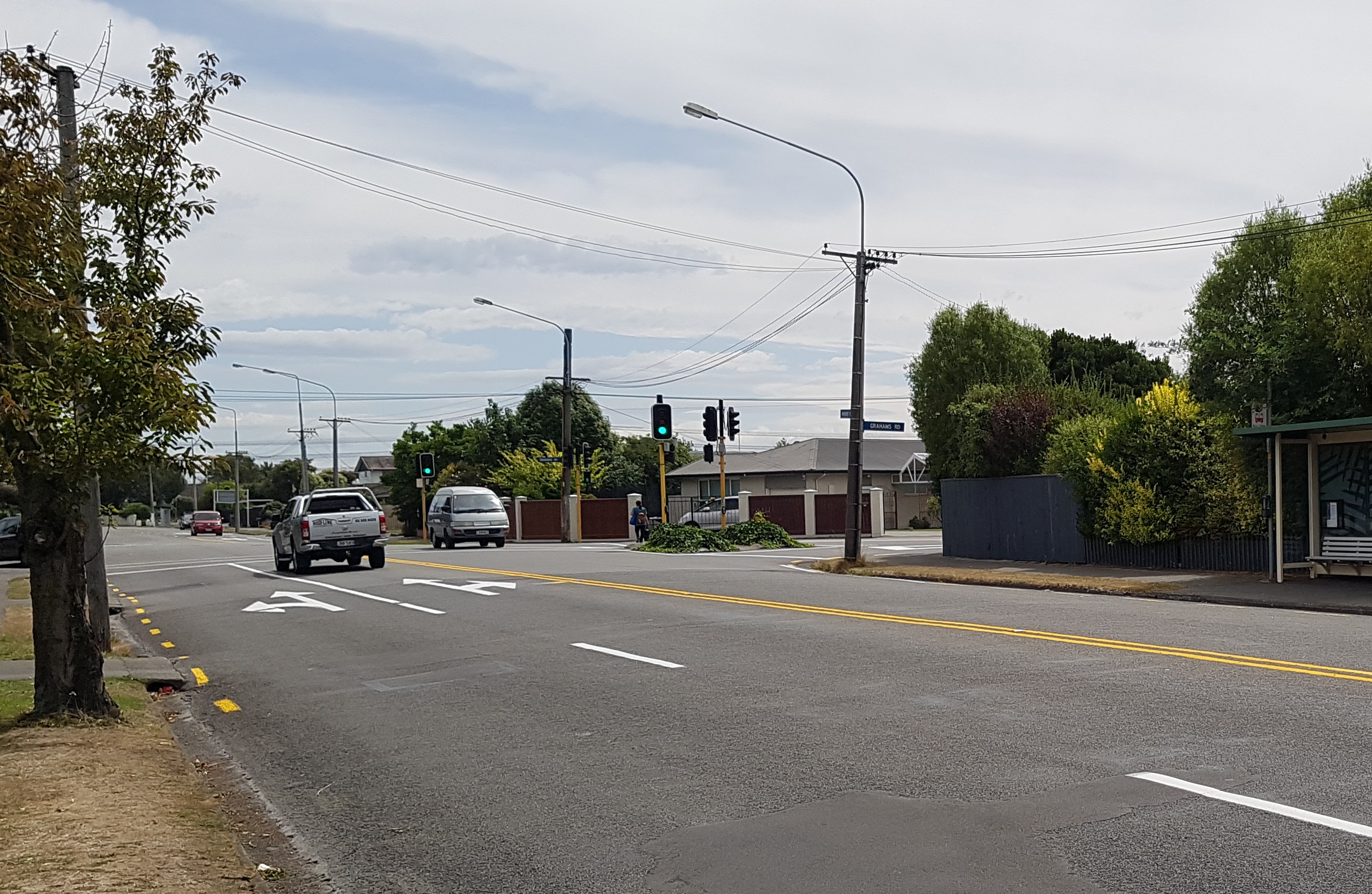 Current Wairakei and Grahams Rd intersection lane layout 