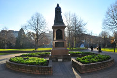 A photo of the Queen Victoria statue