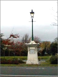 Photo of the Woolston Borough Monument