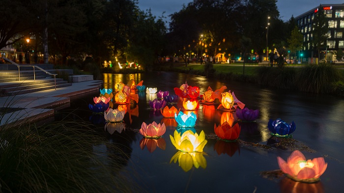'Lantern Festival at Scott Statue Reserve